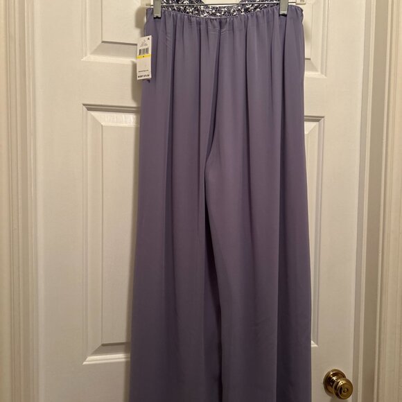Alex Evenings Formalwear Women's 3-Piece Pantsuit - Petite Medium - Lavender - Picture 3 of 4